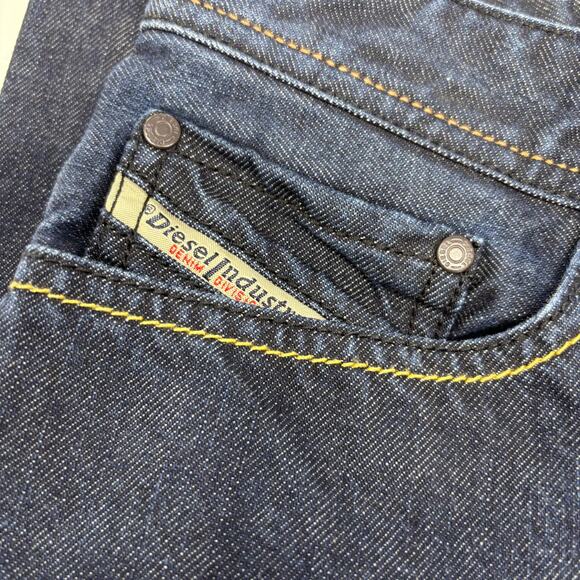 Diesel Mens 30x26 "Viker" 5 Pocket Design Regular Straight Button Fly Blue Jeans - Picture 4 of 6